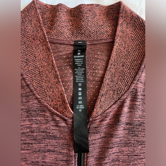 NWOT Lululemon Metal Vent Tech Surge Short Sleeve 1/2 Zip - Size XL Bric… - Picture 11 of 14